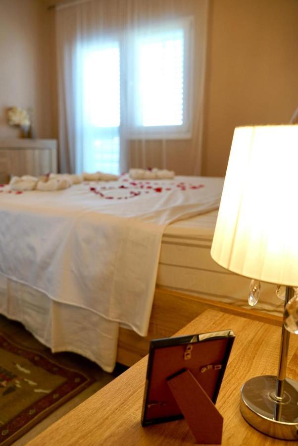 Apartment For 6 + Free Parking Place Zadar Eksteriør bilde